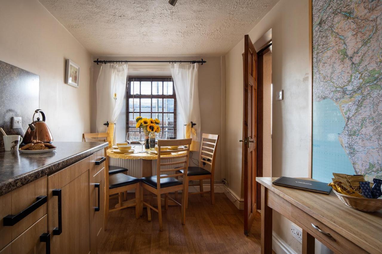 Homely Cottage With Garden And Mountain-View Blaenau Ffestiniog Exterior foto